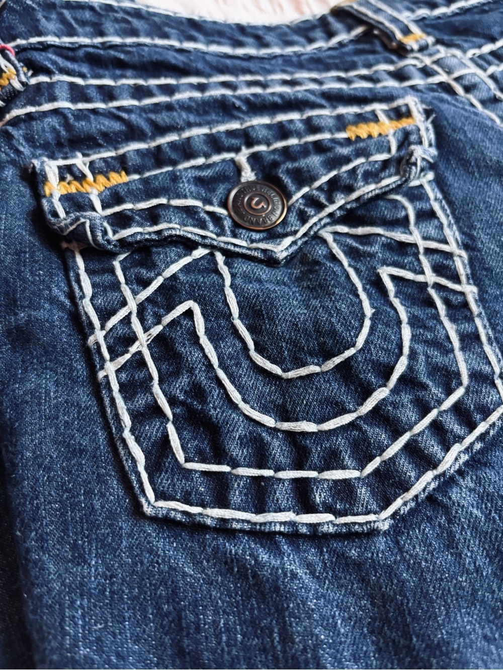 Vintage True Religion Women’s Jeans - Picture 4 of 6